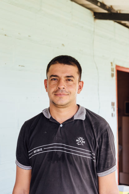 Andres Cardona Sample Box